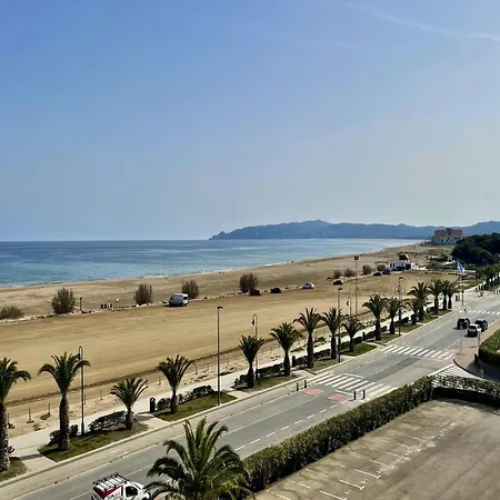 Beachfront In Costa Brava L'Estartit