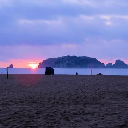 Apartman Beachfront In Costa Brava *