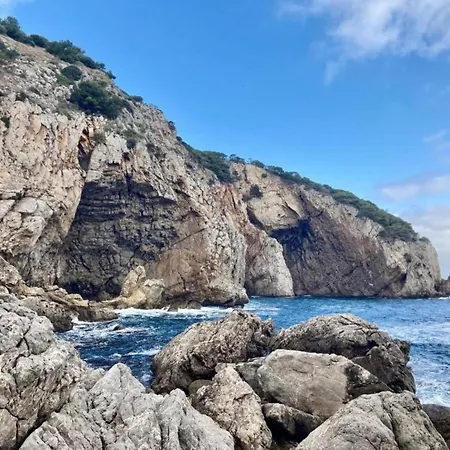 Beachfront In Costa Brava L'Estartit